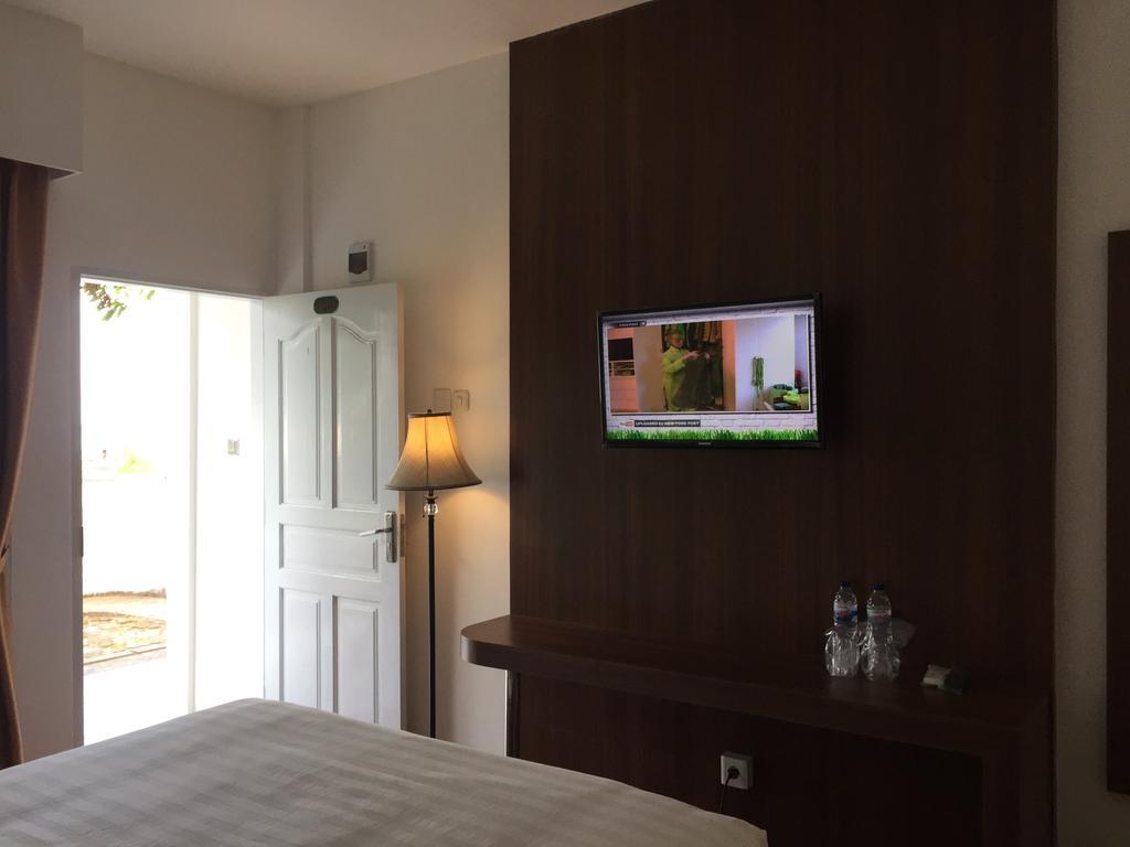 Satria Wisata Hotel Pare-Pare Exterior photo